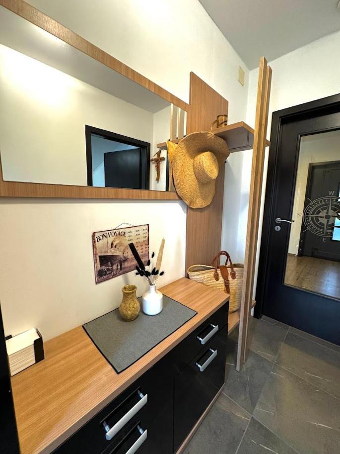 Tranquilo Apartment Kaštela Екстериор снимка